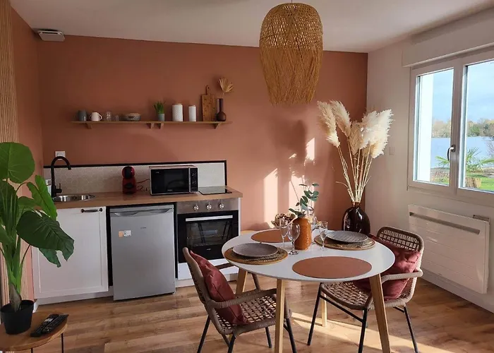 Couette-café Le Dôme Du *